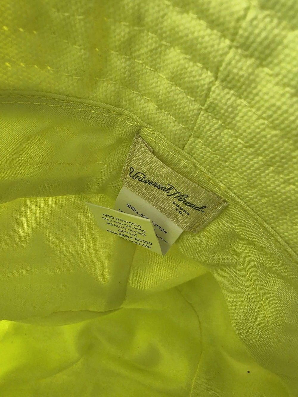 Universal Thead Bucket Hat - Picture 3 of 4